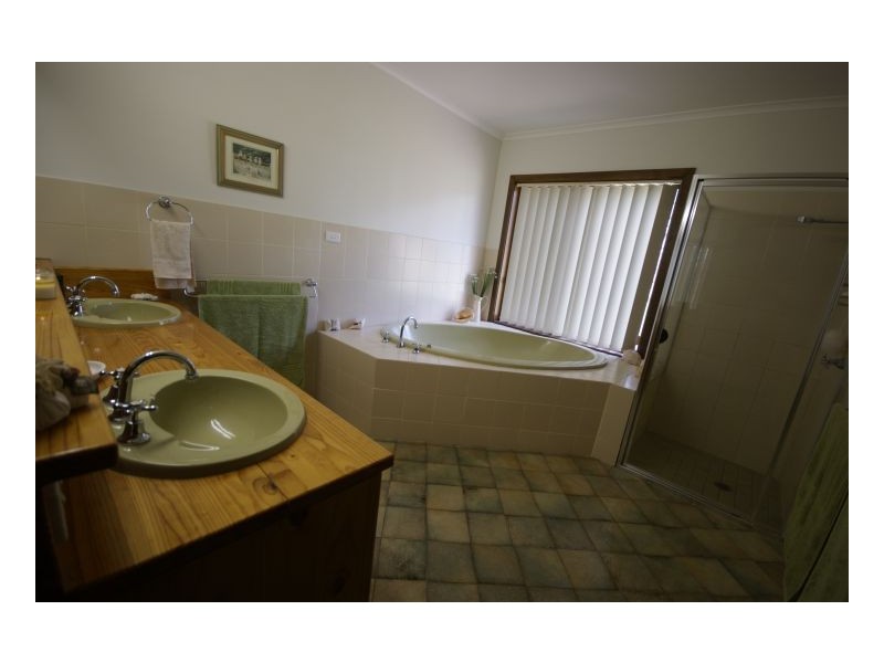 Mokanger Finley Rd, Deniliquin NSW 2710