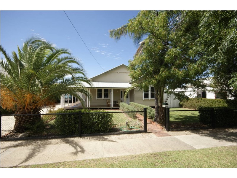 409 Harfleur Street, Deniliquin NSW 2710
