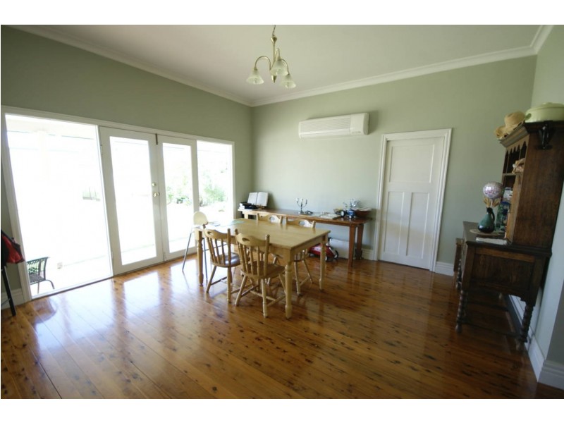 409 Harfleur Street, Deniliquin NSW 2710