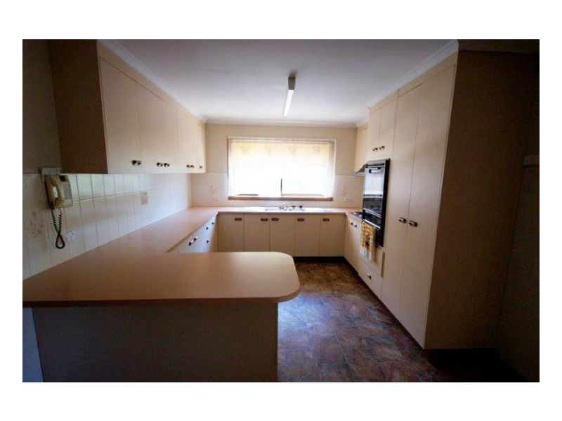 369 Henry Street, Deniliquin NSW 2710