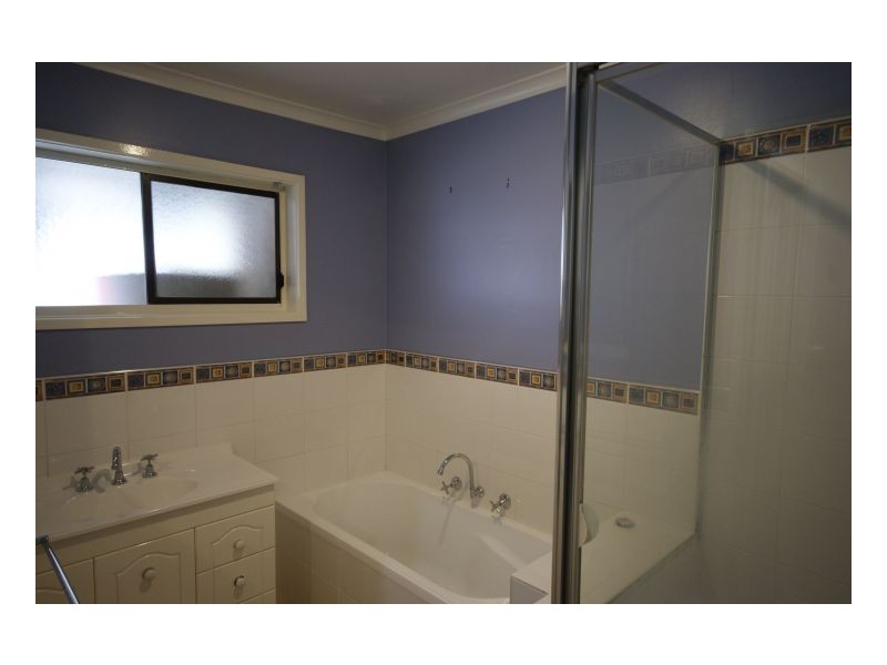 7 Johnston Crescent, Deniliquin NSW 2710