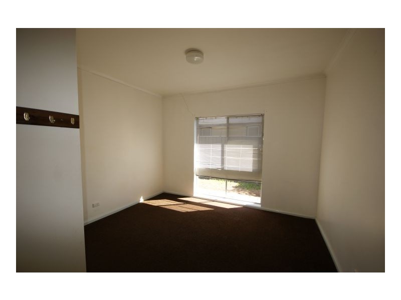 10/334-336 Henry Street, Deniliquin NSW 2710