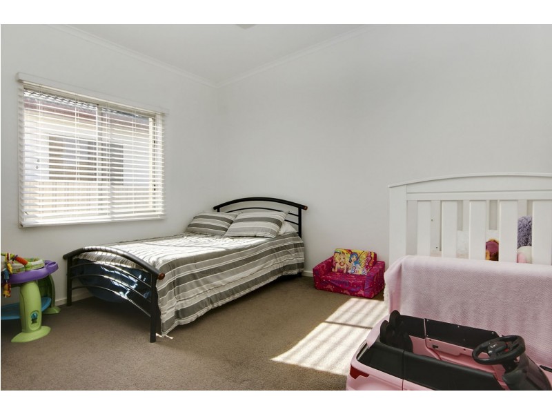 321 Poictiers Street, Deniliquin NSW 2710