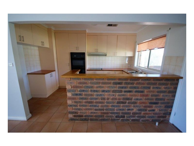 550 Poictiers Street, Deniliquin NSW 2710