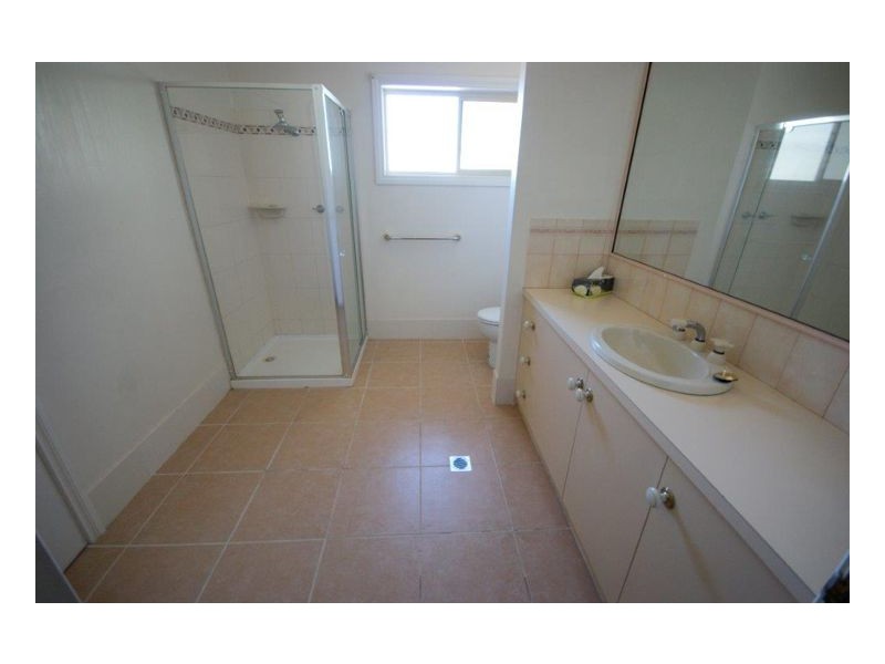 550 Poictiers Street, Deniliquin NSW 2710