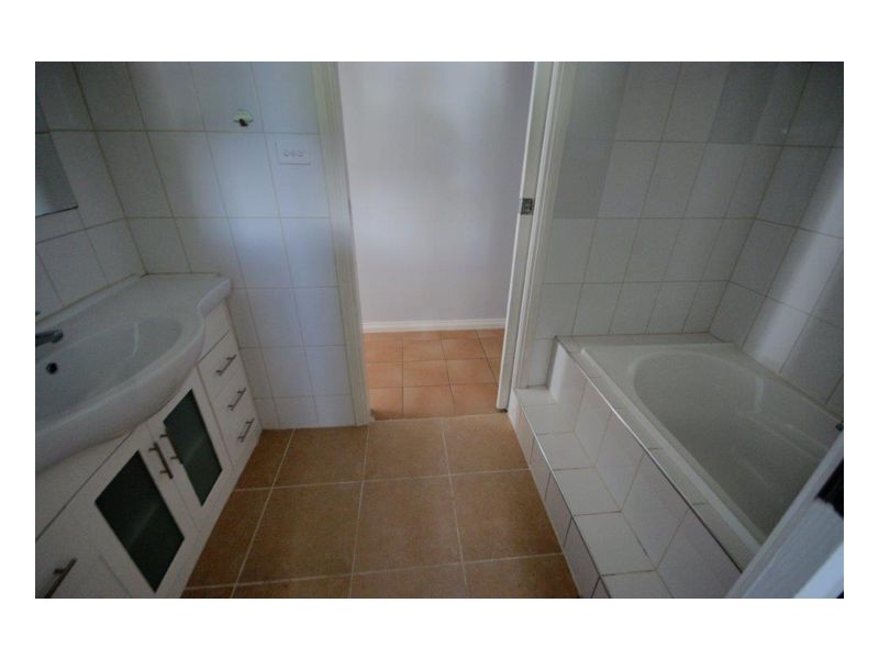 550 Poictiers Street, Deniliquin NSW 2710