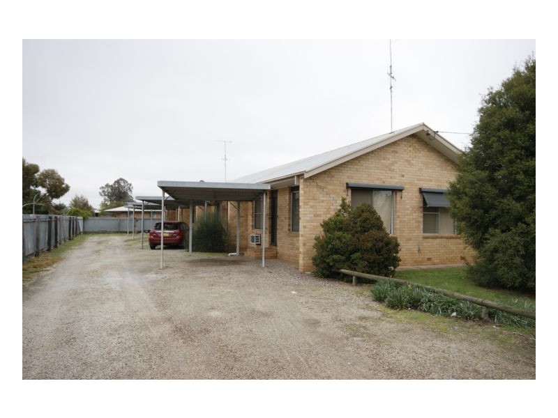 280 Henry Street, Deniliquin NSW 2710