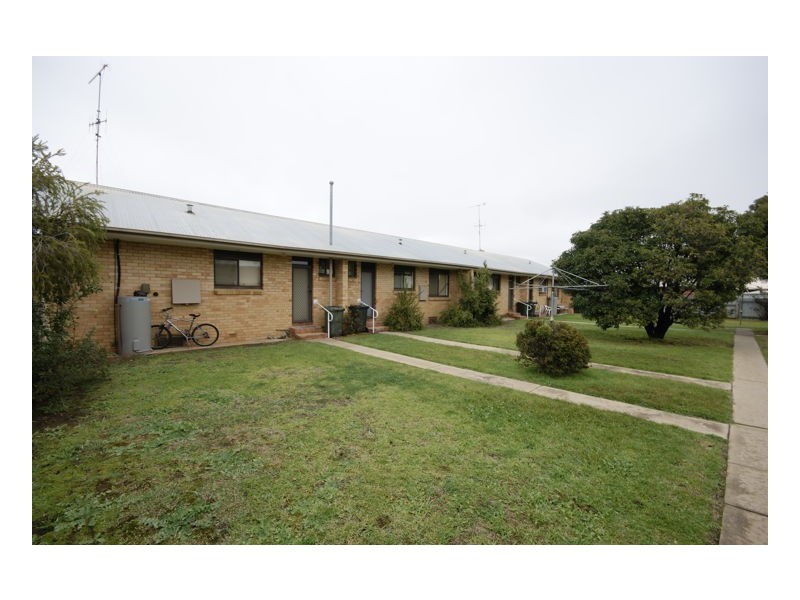 280 Henry Street, Deniliquin NSW 2710