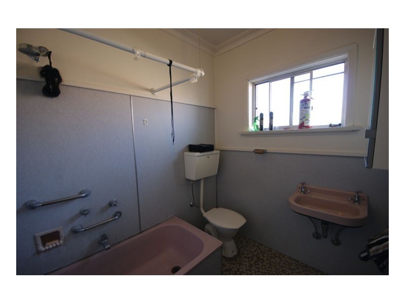 453 Maher Street, Deniliquin NSW 2710