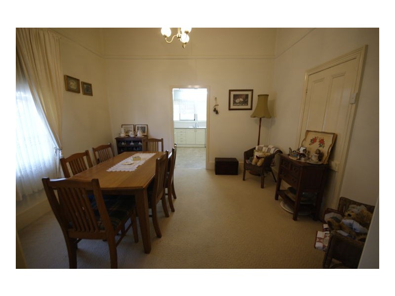 363 Trickett St, Deniliquin NSW 2710