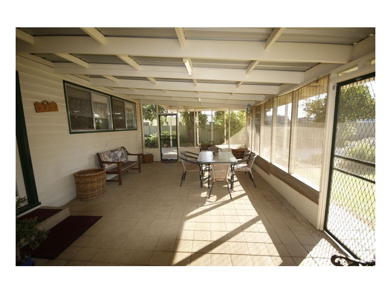 363 Trickett St, Deniliquin NSW 2710