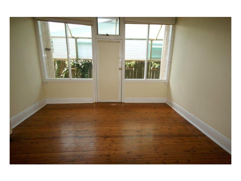 81 Junction Street, Deniliquin NSW 2710