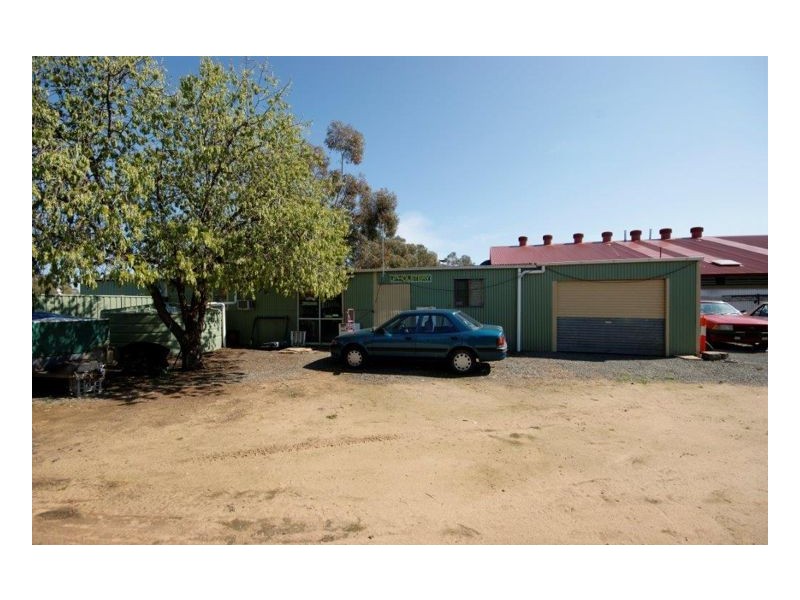 469 Henry Street,, Deniliquin NSW 2710