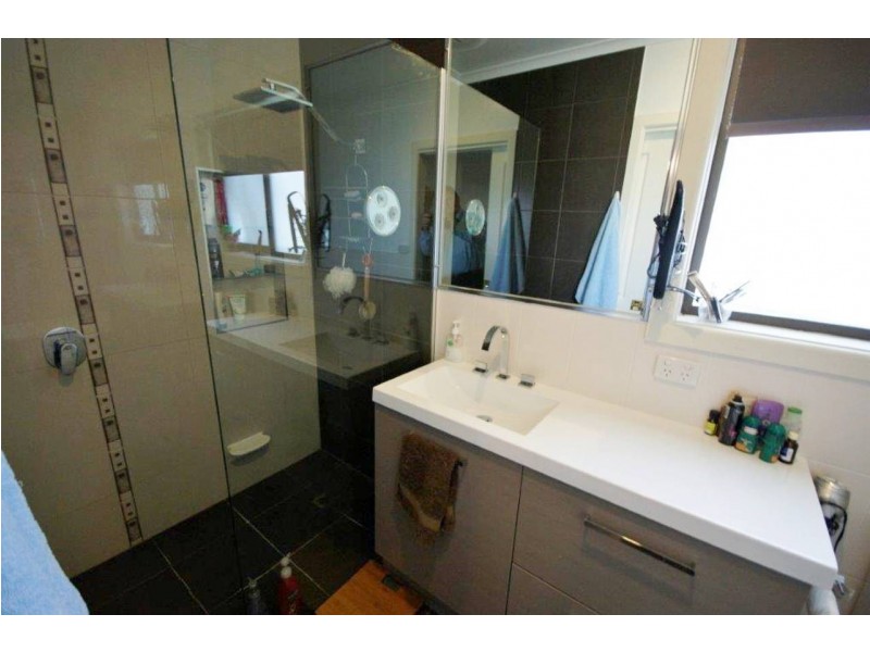 348 Victoria St, Deniliquin NSW 2710