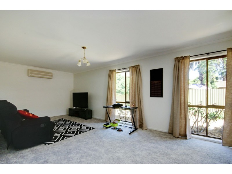 1-3/429 George Street, Deniliquin NSW 2710