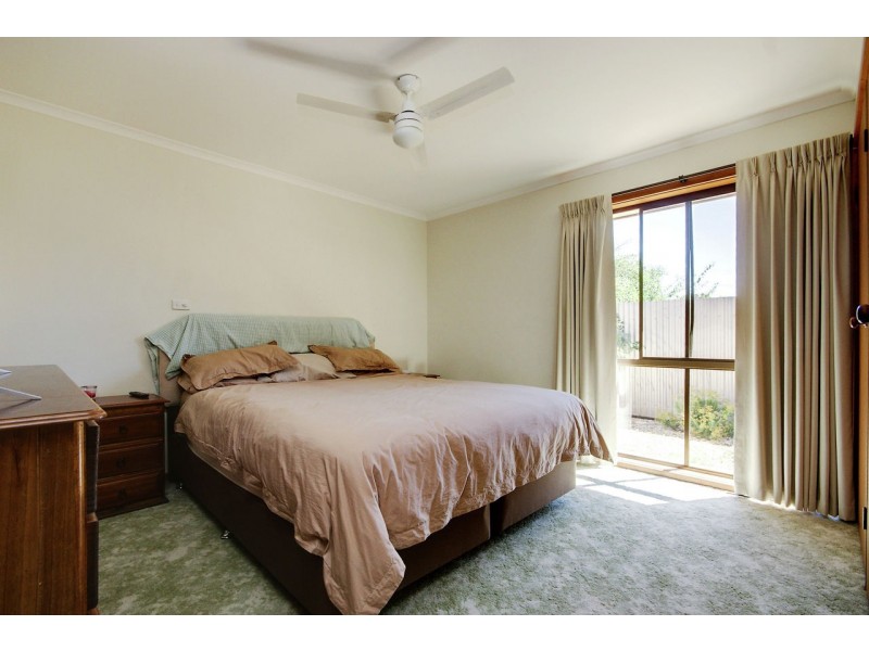 1-3/429 George Street, Deniliquin NSW 2710