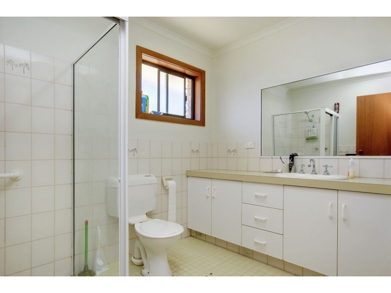 1-3/429 George Street, Deniliquin NSW 2710