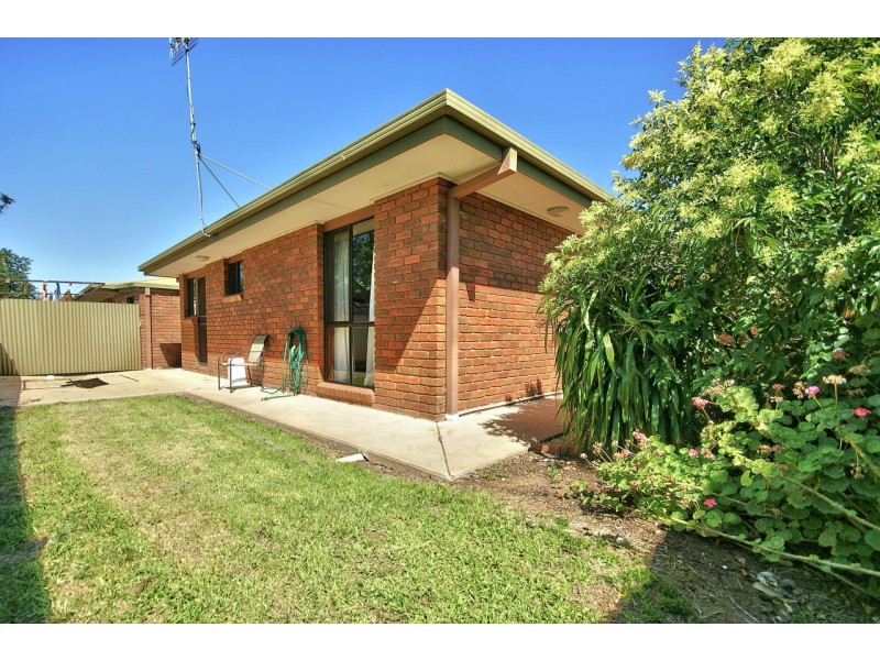 1-3/429 George Street, Deniliquin NSW 2710