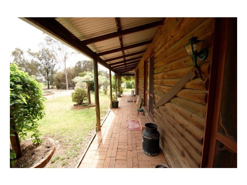 454 Todds Road, Deniliquin NSW 2710