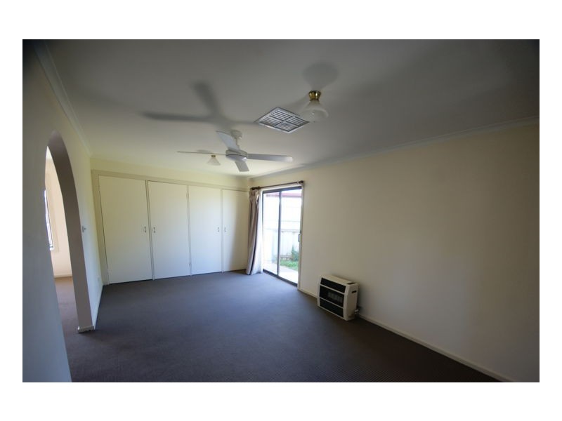 119 Decimus Street, Deniliquin NSW 2710