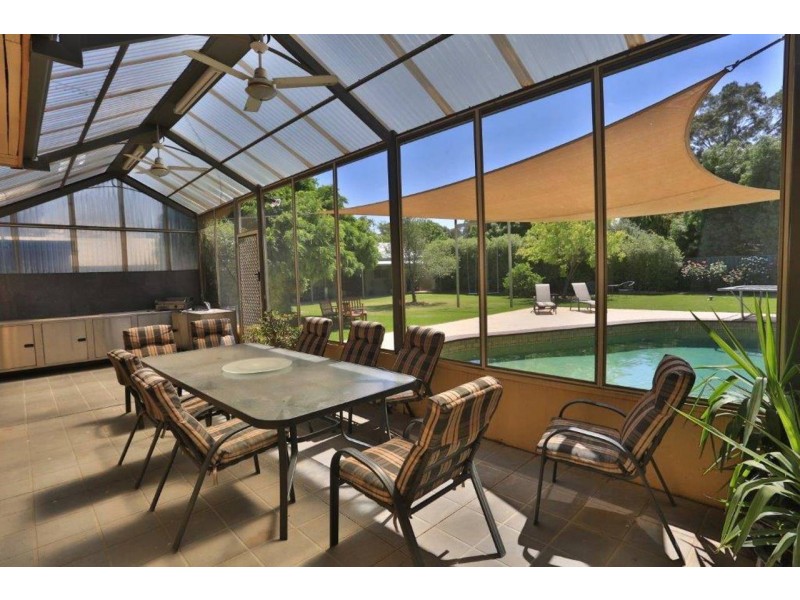 251 Harfleur St, Deniliquin NSW 2710