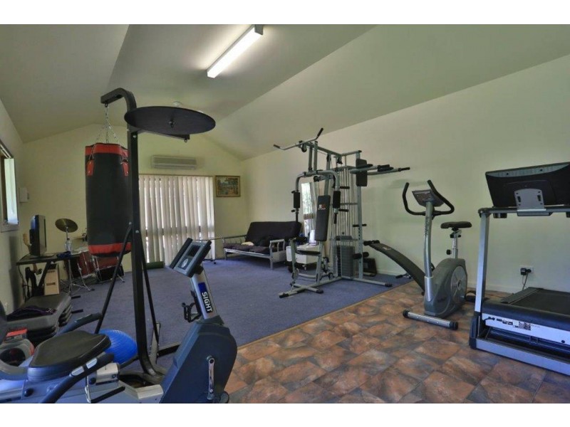 251 Harfleur St, Deniliquin NSW 2710