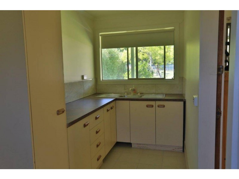 251 Harfleur St, Deniliquin NSW 2710