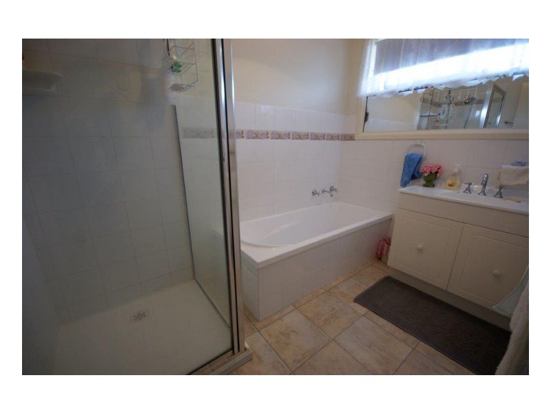 4 Stratton Court, Deniliquin NSW 2710