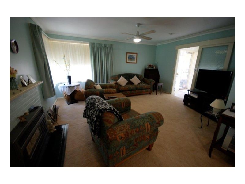 4 Stratton Court, Deniliquin NSW 2710