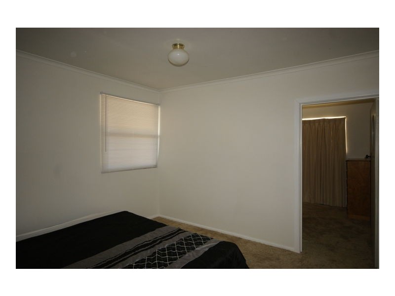 1/313 Finley Road, Deniliquin NSW 2710