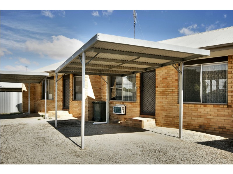 3/280 Henry Street, Deniliquin NSW 2710