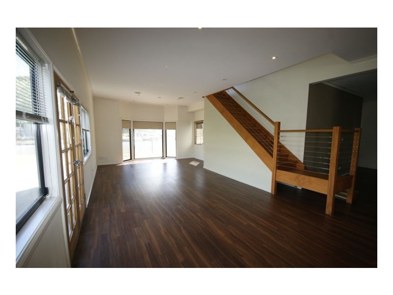 313 Harfleur Street, Deniliquin NSW 2710