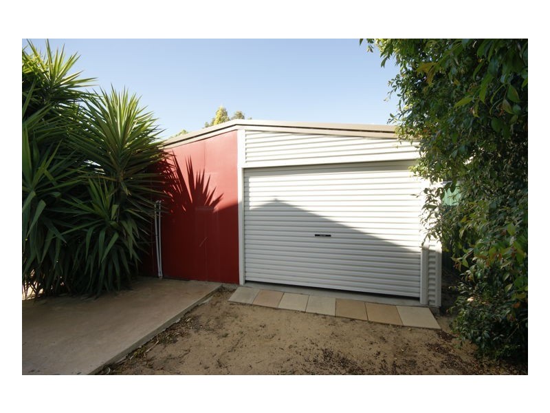 313 Harfleur Street, Deniliquin NSW 2710