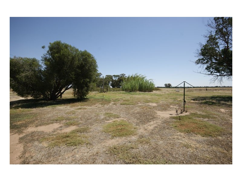 408 Marshalls Rd, Deniliquin NSW 2710