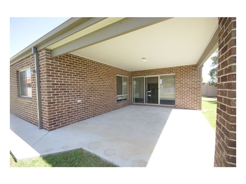 186 Wanderer Street, Deniliquin NSW 2710