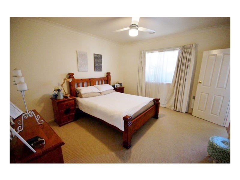 7 Vaughan Place, Deniliquin NSW 2710