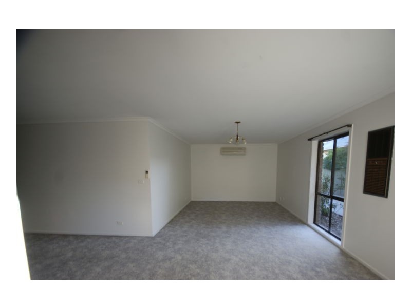 2 429 George Street, Deniliquin NSW 2710
