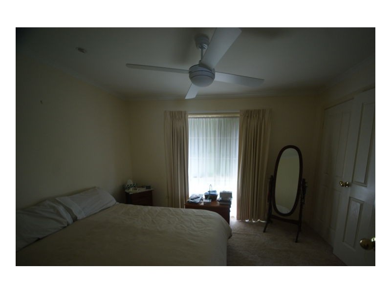 2/282 Wick Street, Deniliquin NSW 2710