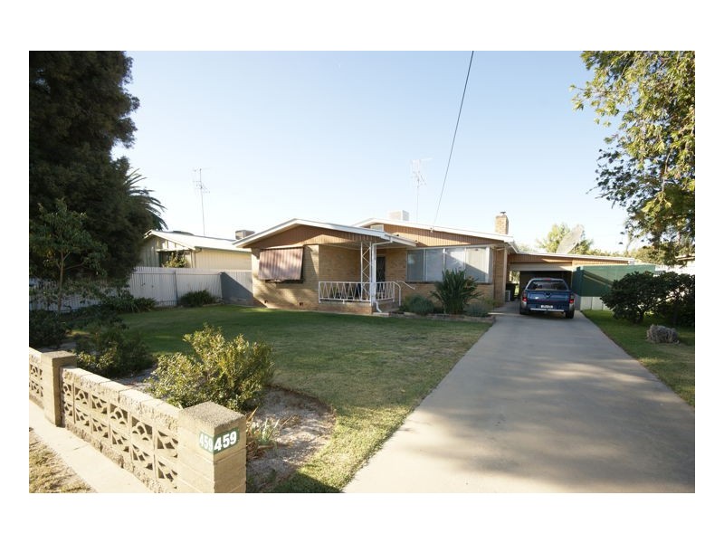 459 Wilkinson Street, Deniliquin NSW 2710