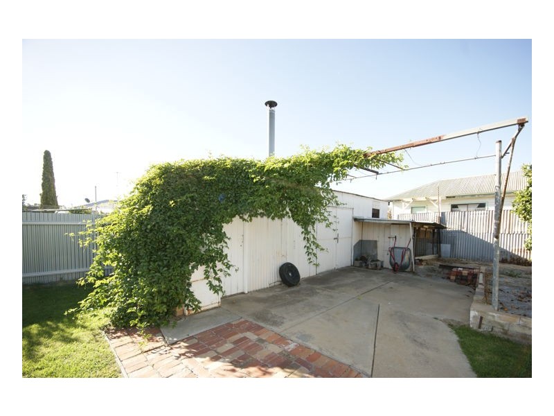 459 Wilkinson Street, Deniliquin NSW 2710