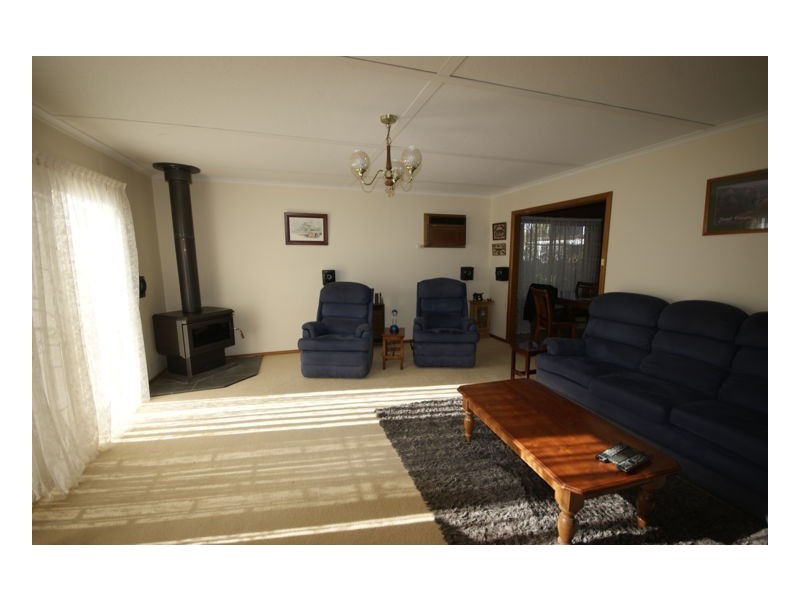 248 Finley Road, Deniliquin NSW 2710