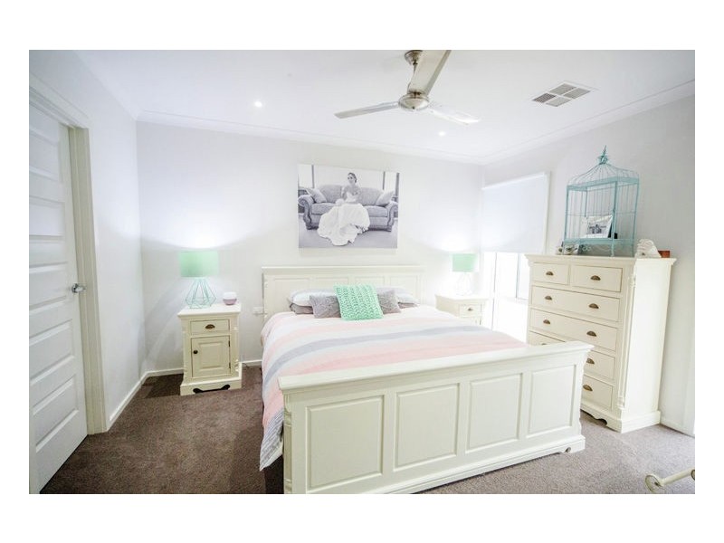 426 George Street, Deniliquin NSW 2710