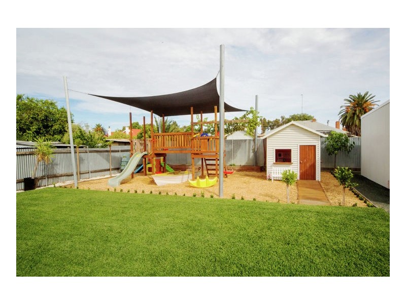 426 George Street, Deniliquin NSW 2710