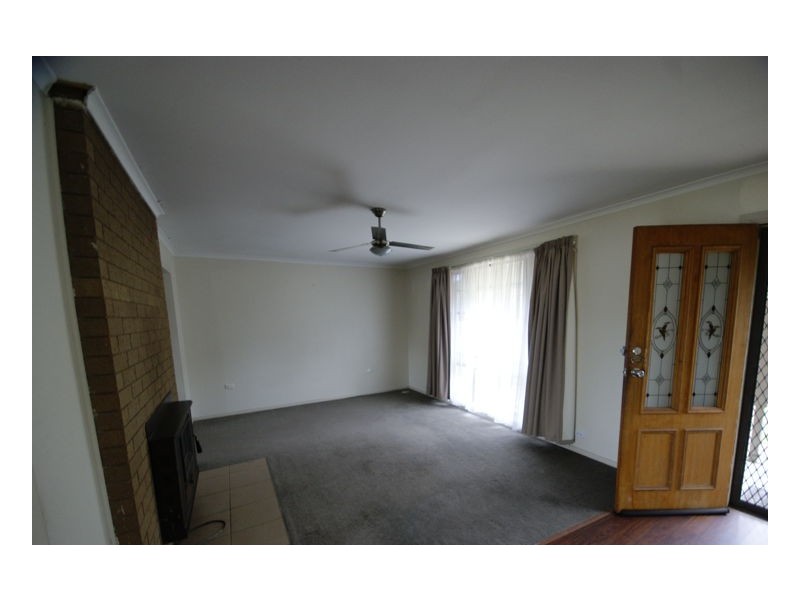 355 Victoria Street, Deniliquin NSW 2710