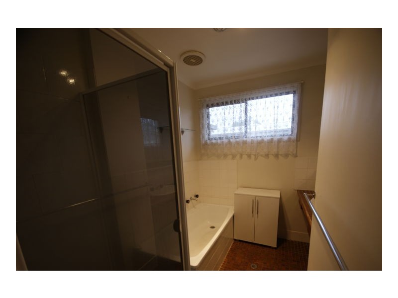 355 Victoria Street, Deniliquin NSW 2710