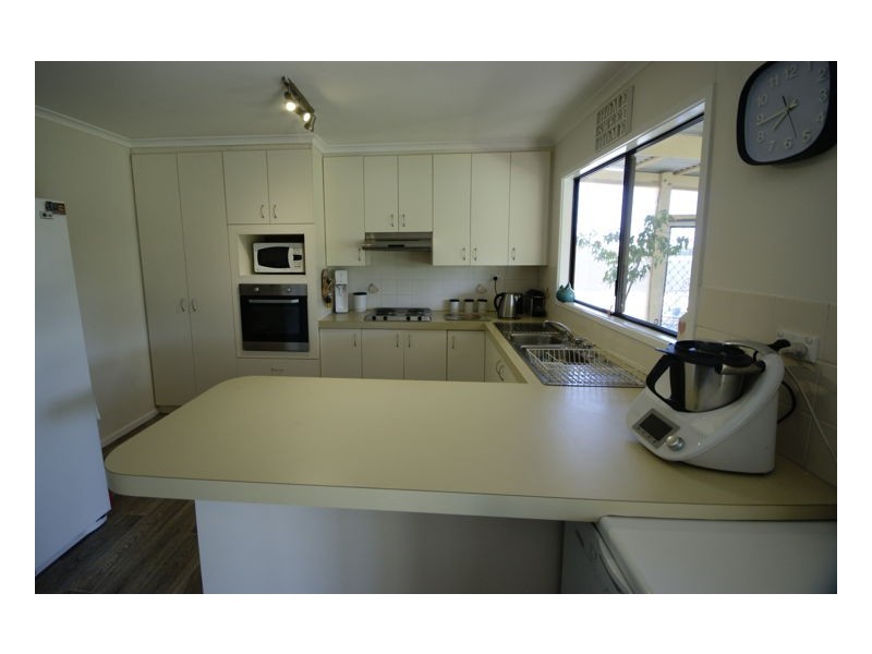 140 Old Racecourse Road, Deniliquin NSW 2710
