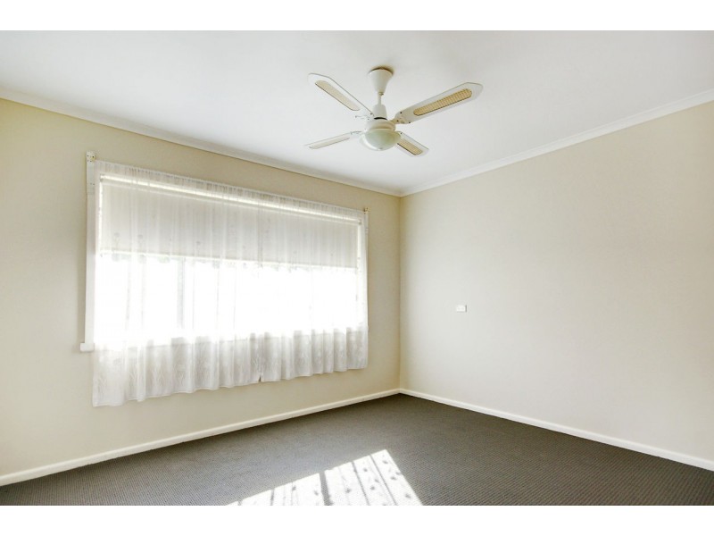 214 Victoria Street, Deniliquin NSW 2710