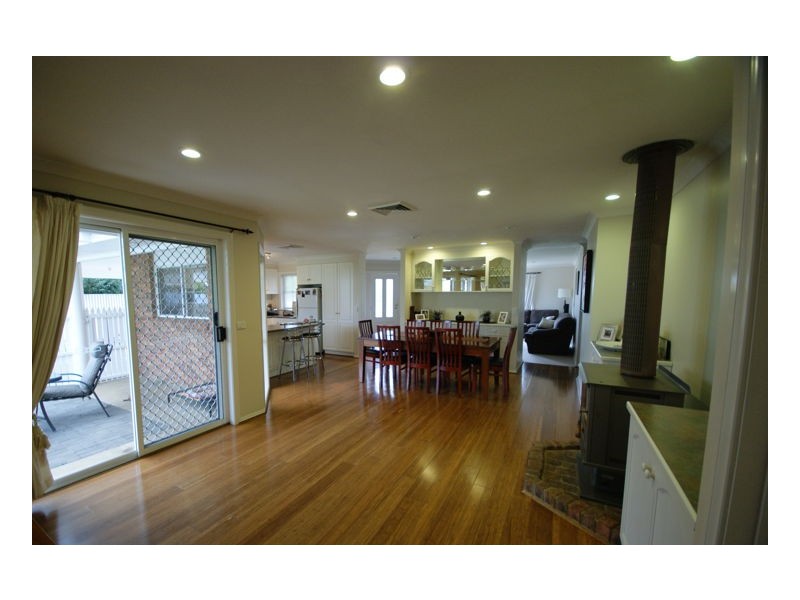 543 Poictiers Street, Deniliquin NSW 2710