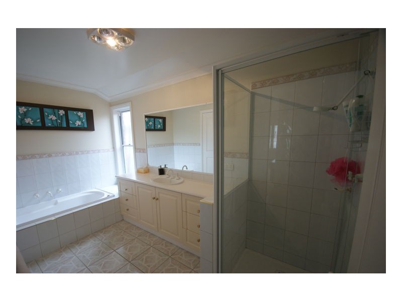 543 Poictiers Street, Deniliquin NSW 2710