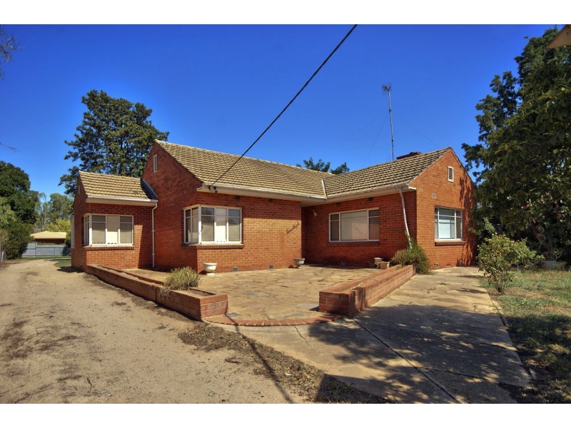 366 Hay Road (Albert Street), Deniliquin NSW 2710